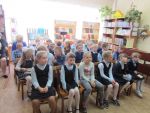 Читающие дети в библиотеке Ермаковского центра досуга