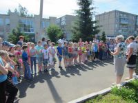 Участники часа памяти 22 июня у Обелиска на ЦД пос. Ермаково