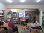 Слайд-беседа для детей к Дню неизвестного солдата в библиотеке Ермаковского центра досуга